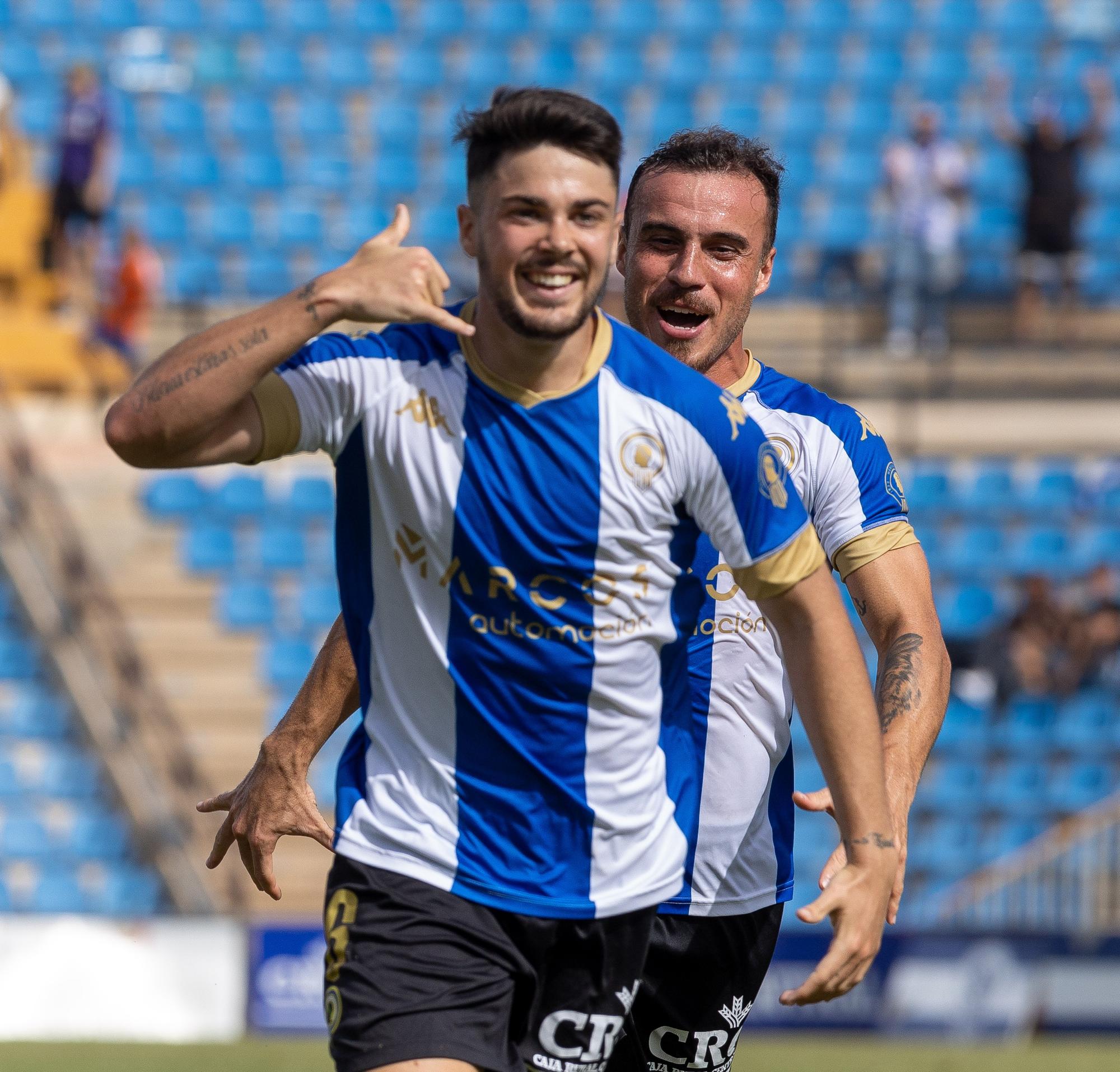 (2-1) El Hércules remonta y vence con sufrimiento en el Rico Pérez