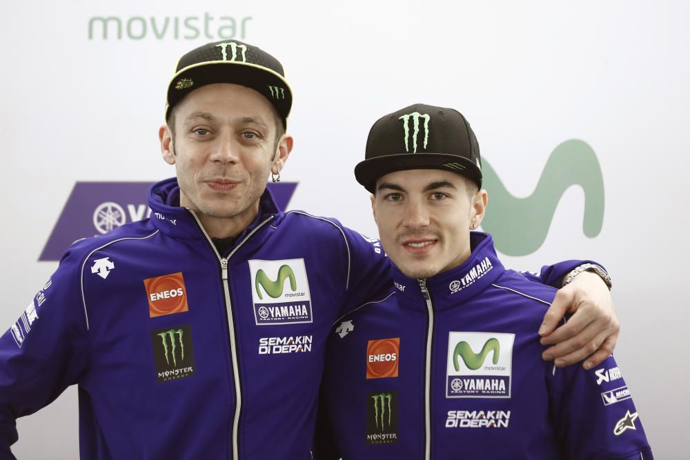 Presentació del Movistar Yamaha MotoGP Team amb el gironí Maverick Viñales i Valentino Rossi