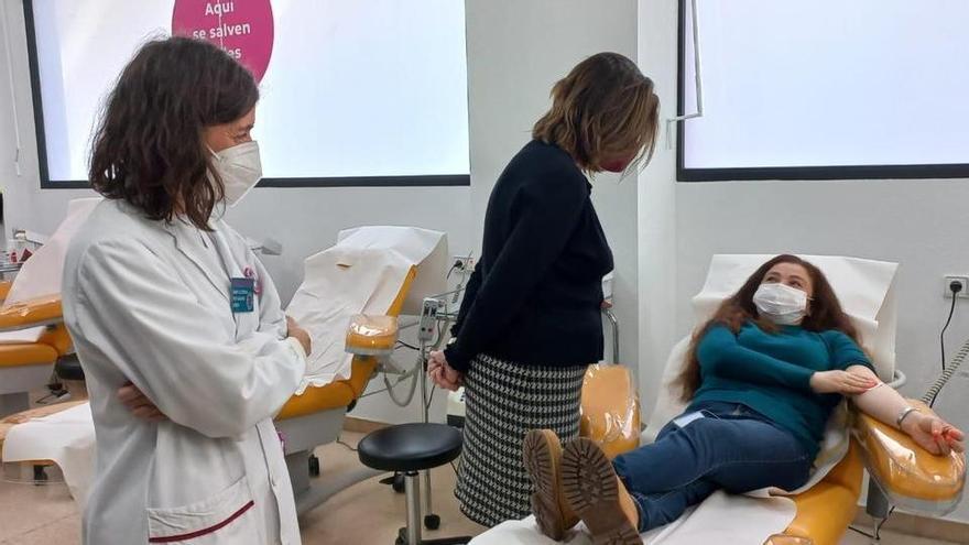 El Banco de Sangre y Tejidos anuncia niveles "críticos" de las reservas y urge a donar sangre en Ibiza