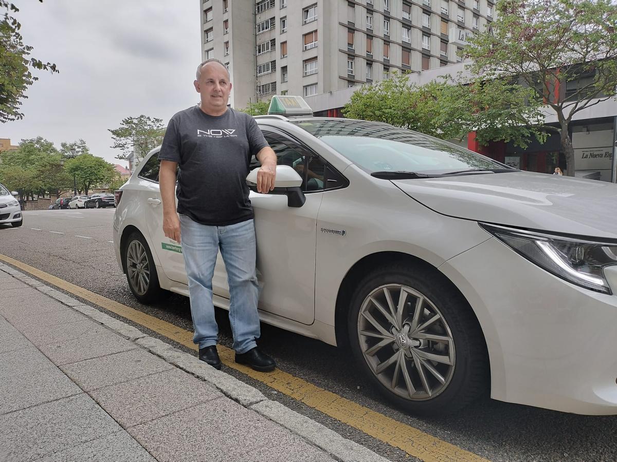 José Manuel Fernández, el taxista agredido y acuchillado, una vez recuperado de sus heridas.