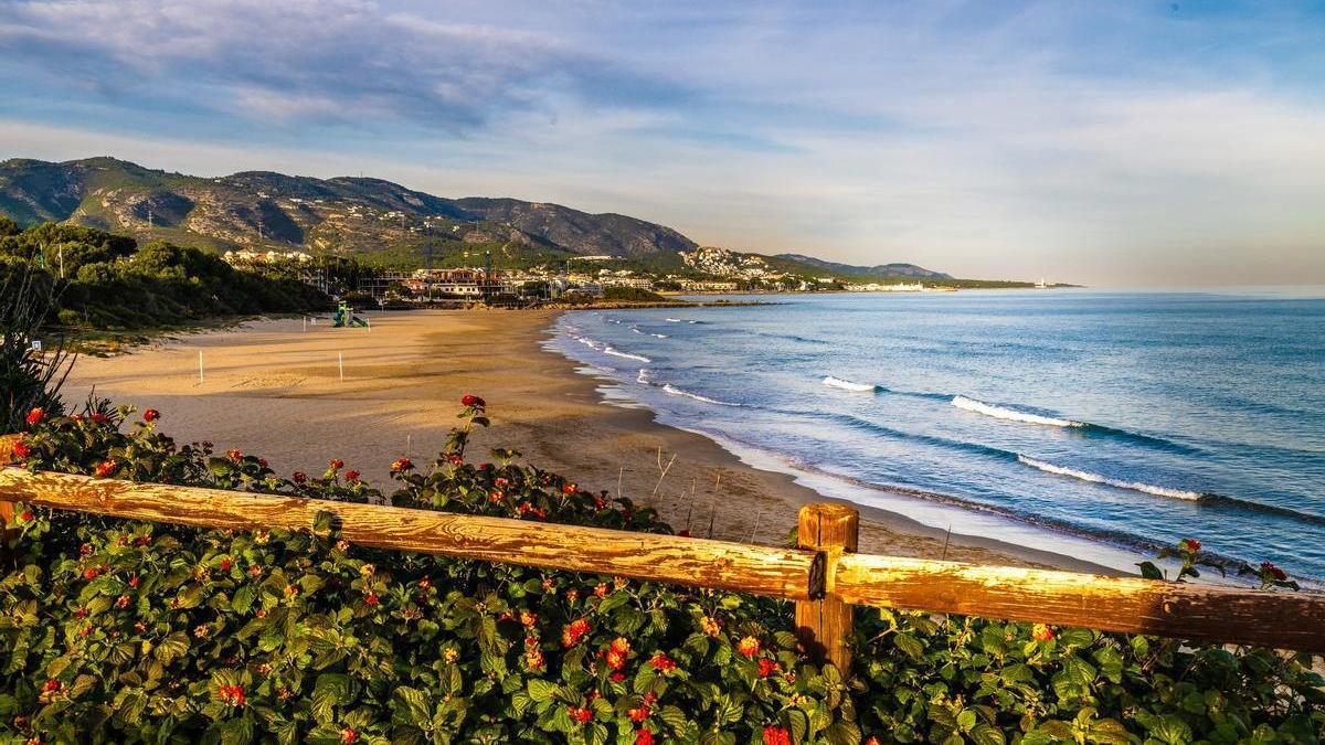 Panorámica de Alcossebre, núcleo costero de Alcalà de Xivert.