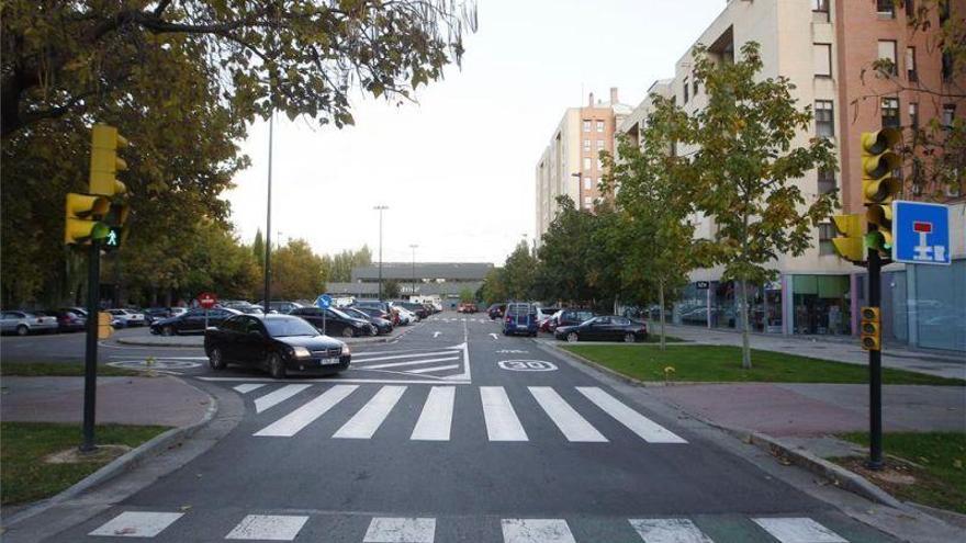 Acaba en el hospital tras tirarse por la ventana al huir de la Policía