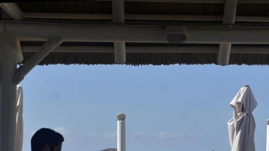 Terraza de un restaurante de La Manga.