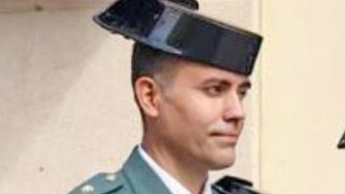 La Guardia Civil destina al ex jefe de Paiporta en València pese a las ...