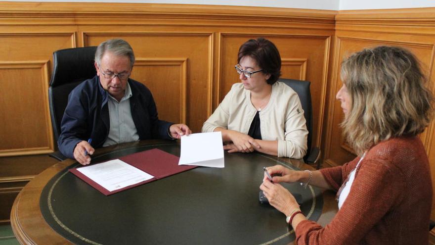 La Escola de Cantería construirá una fuente de piedra para Fornelos