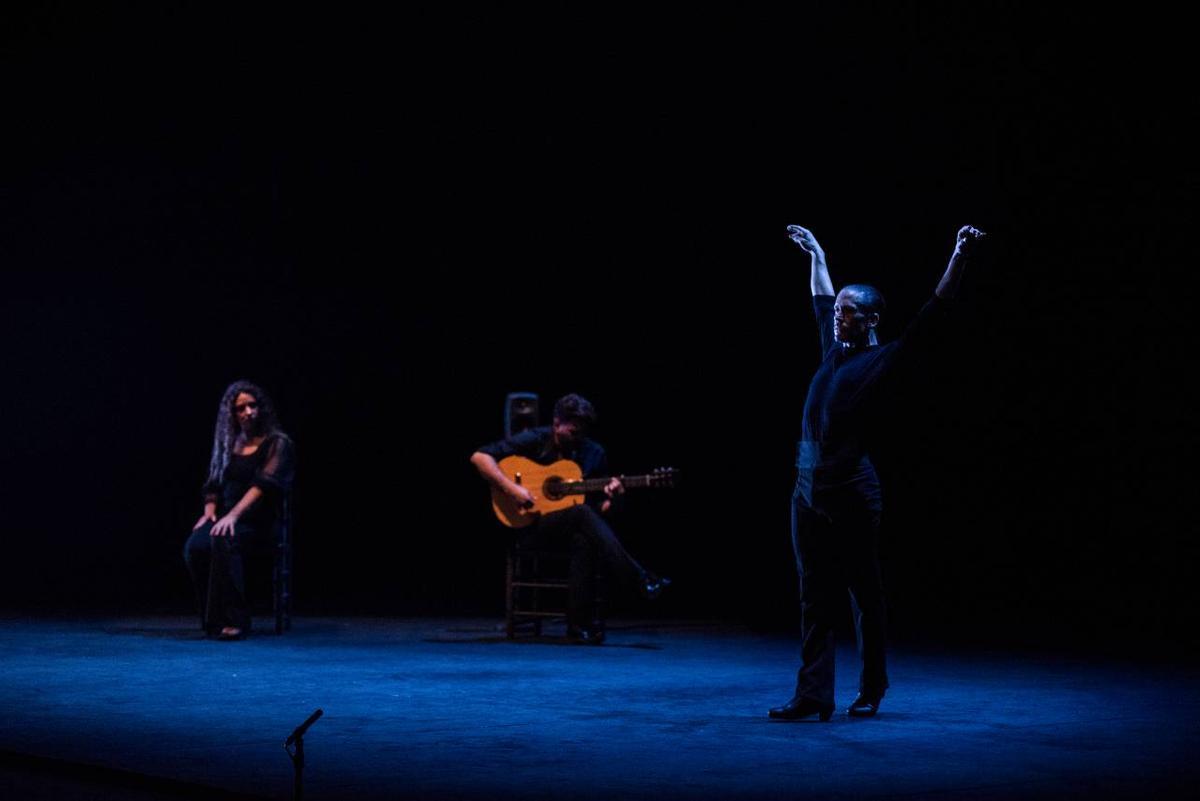 Alfonso Losa y Sandra Carrasco durante el estreno de Flamenco: espacio creativo en el Cartuja Center CITE, el 15 de septiembre