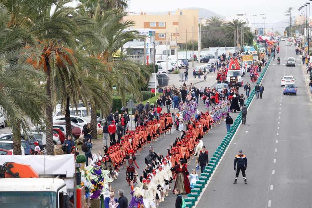 Color e imaginación en el Carnaval de Vila