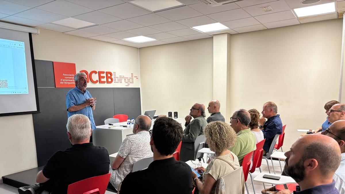 Un moment de la sessió celebrada ahir a la seu de l'ACEB