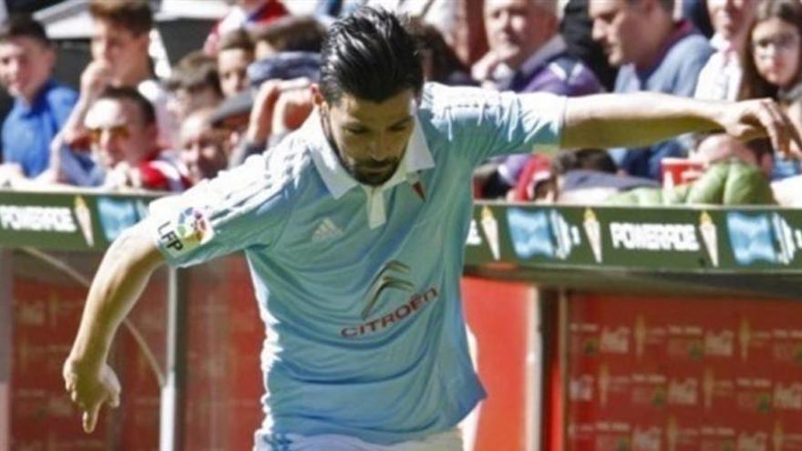 Nolito lidera al Celta y mantiene en descenso al Sporting