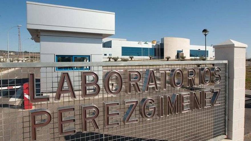 El informe se decanta por vender Pérez Giménez a Globalaeronautic o Normon