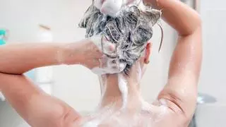 Ni un día ni tres: esta es la frecuencia exacta con la que debes lavar el pelo según los expertos