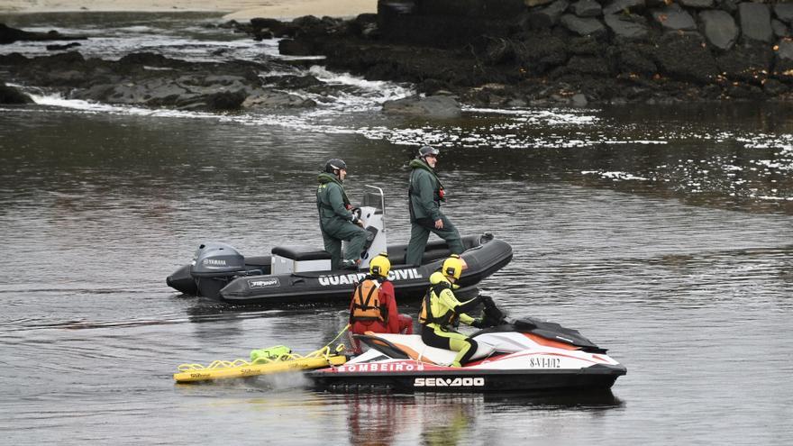 Buscan a un piragüista desaparecido en el Lérez