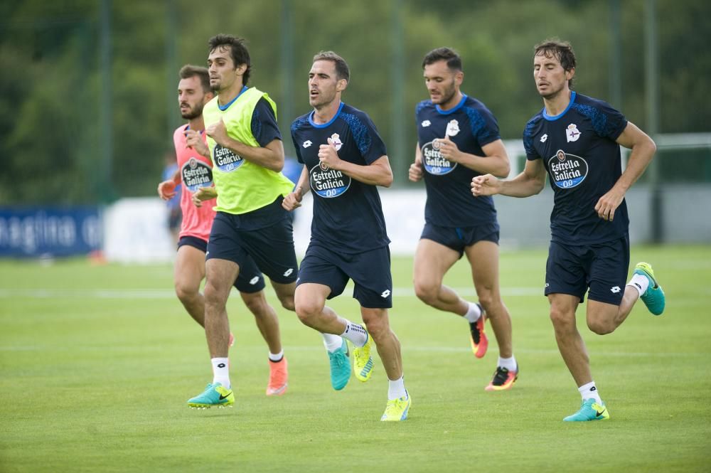 Fayçal Fajr ha retrasado su vuelta a los entrenamientos después de las vacaciones.