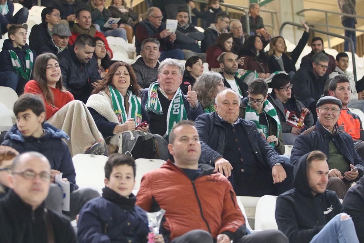 La afición blanquiverde en el Córdoba-Granada