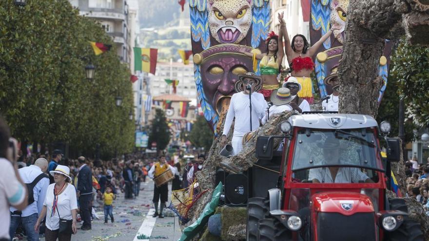 Oviedo ve "muy difícil" hacer el desfile del Día de América pero baraja alternativas - Vimarsana News
