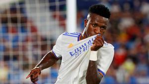 De Williams a Vinícius: la tasca pendent del futbol espanyol contra el racisme