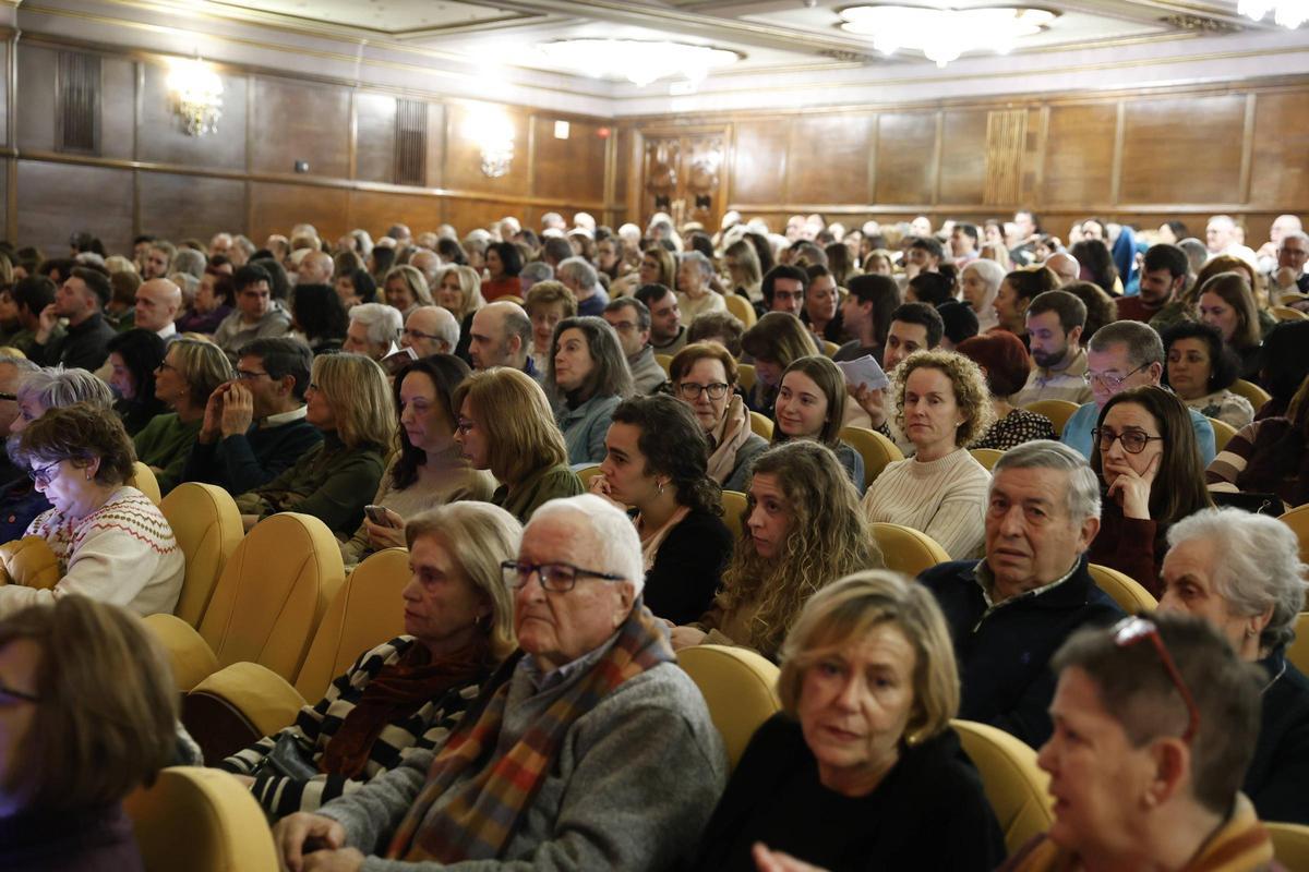 El concierto del Coro Joven de Gijón por su décimo aniversario, en imágenes