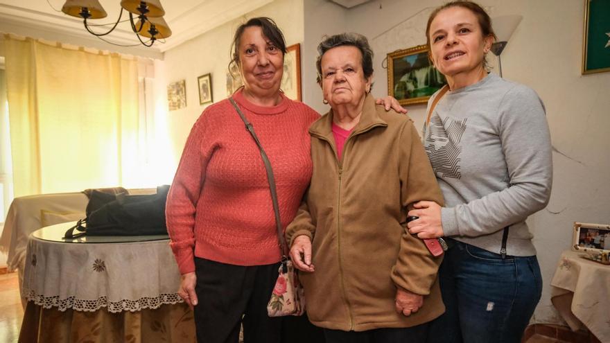 Kika vio arder su casa en Badajoz: «Si no fuera por mis vecinos, yo hoy no estaría aquí»