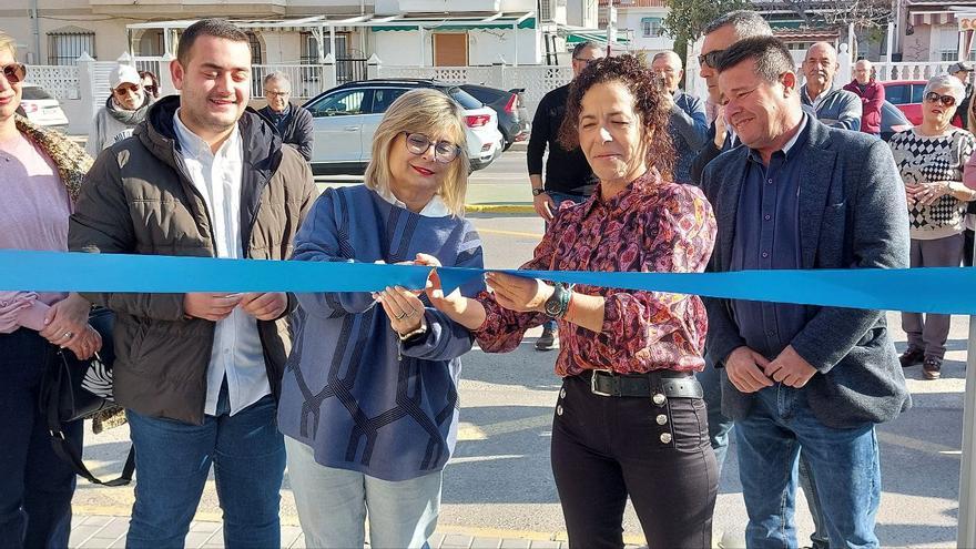 Santa Pola da más espacio a los vecinos de playa Lisa