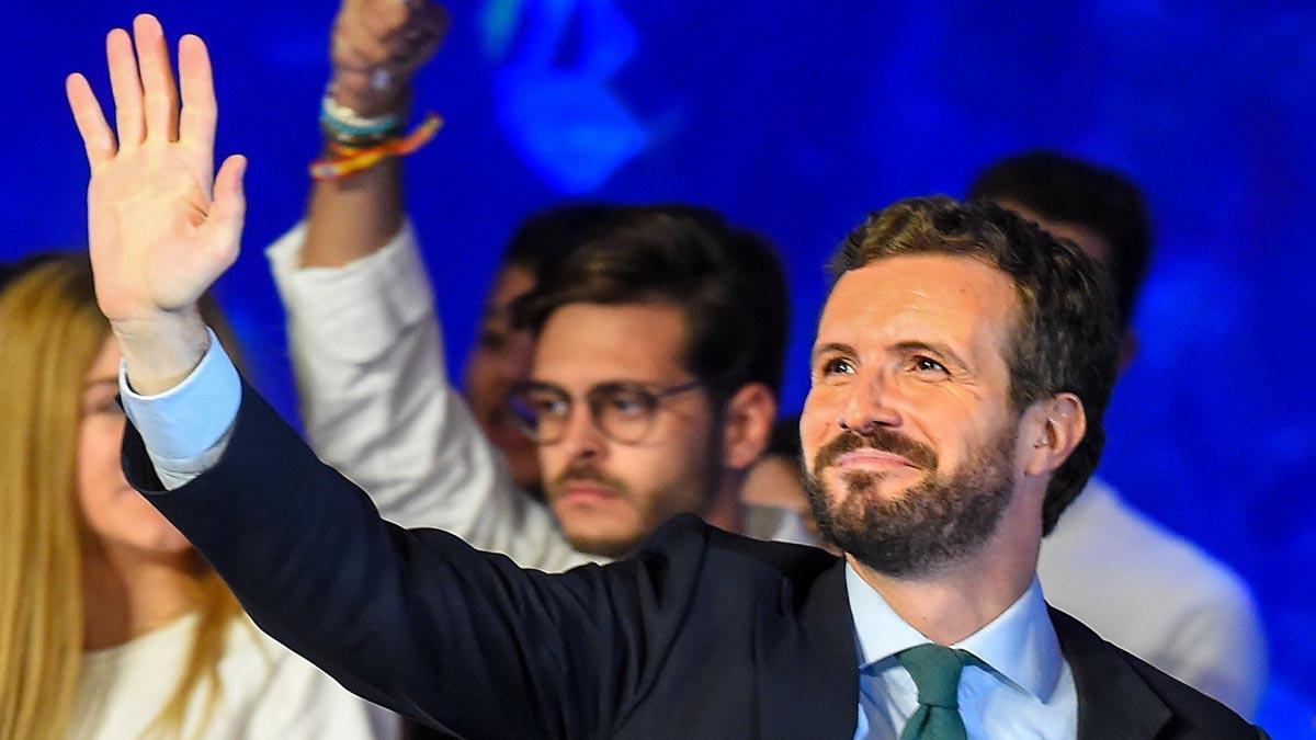 Casado sitúa a PP como único bote salvavidas ante un Gobierno que es un Titanic