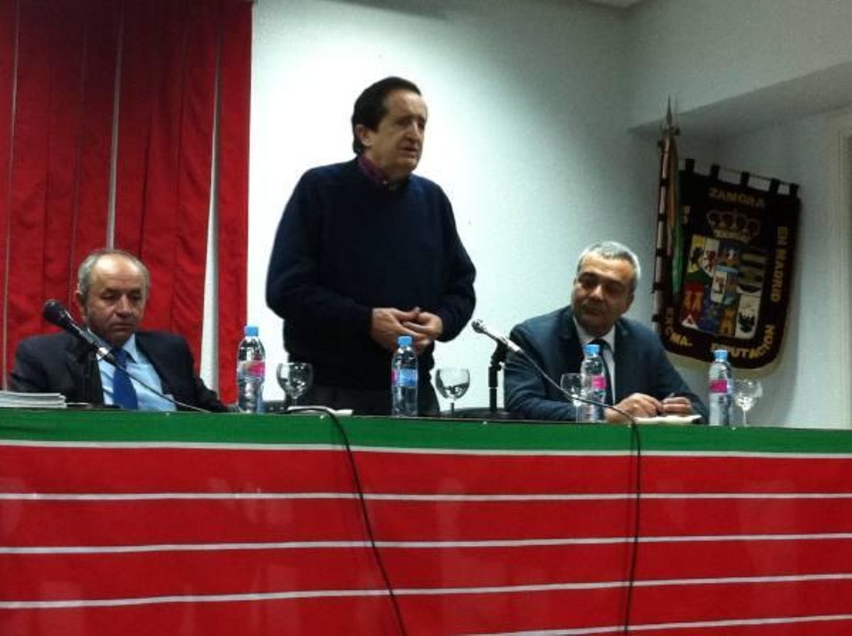 Desde la izquierda: Maíllo, García Carnero, Vázquez, Calvo Sotelo y Martín.