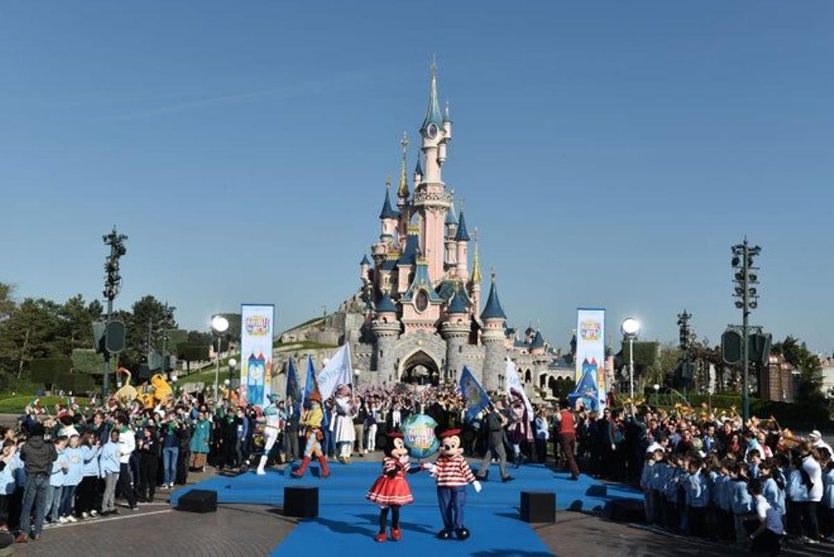 It's a small world en Disneyland Paris.