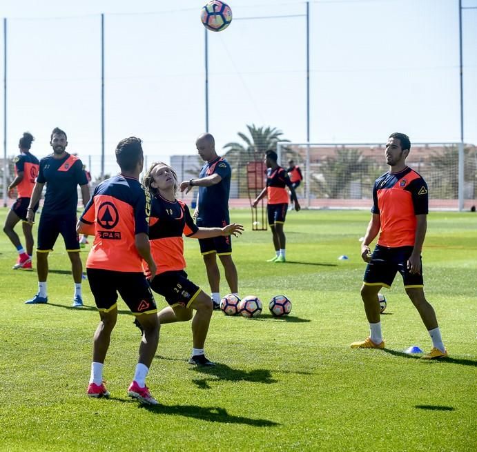 ENTRENAMIENTO UD LAS PALMAS 030517