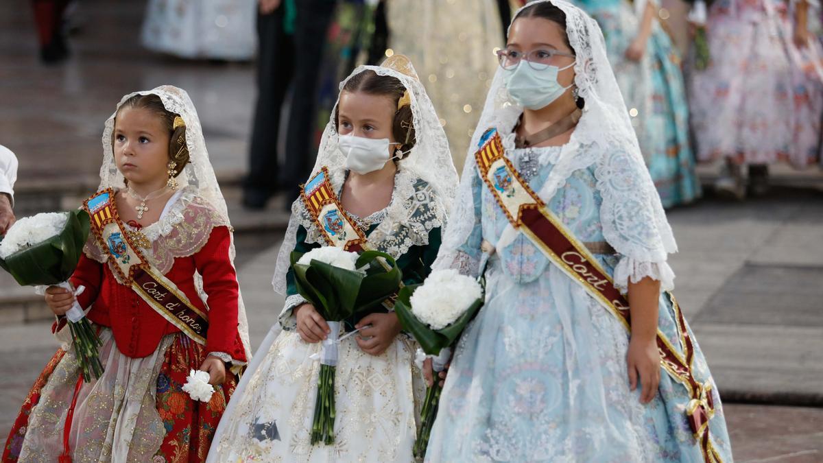 Búscate en el primer día de Ofrenda por las calles del Mar y Avellanas entre las 20:00 y 21:00 horas