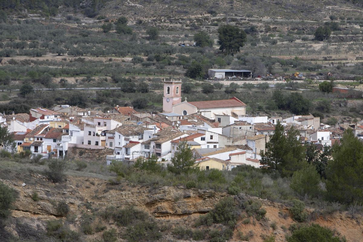 Vista panorámica del núcleo urbano de Bicorp.