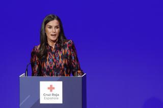 La reina Letizia se lanza a hablar ucraniano en un acto para ensalzar la labor de Cruz Roja