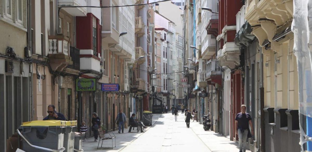 Viviendas en la calle Orzán. |  Iago López