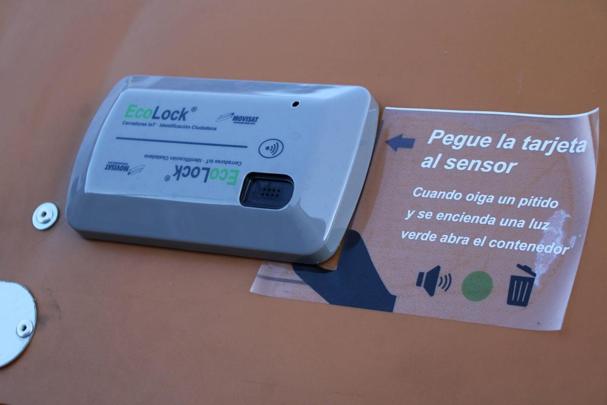 Las nuevas cerraduras inteligentes de los contenedores de basura orgánica de Mieres.