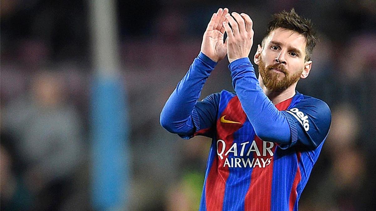 Leo Messi seguirá defendiendo la camiseta del FC Barcelona hasta junio de 2022