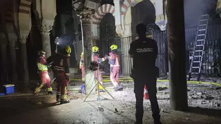 Extinguido completamente el incendio de la Mezquita-Catedral de Córdoba, que ya abre este sábado