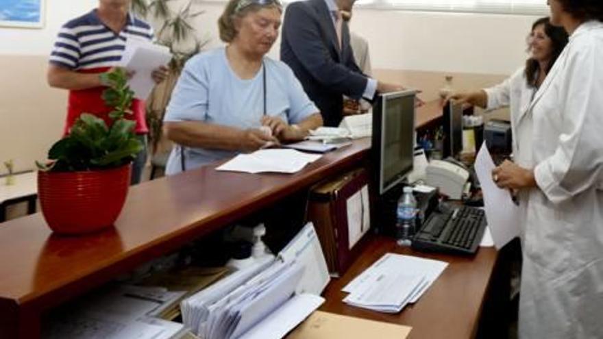 El Ayuntamiento se plantea la reforma del consultorio médico de Muchavista