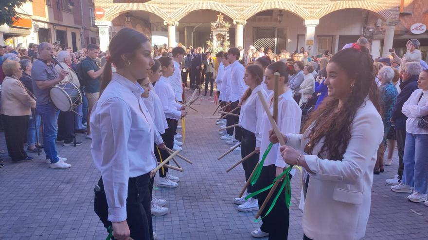 VIDEO | Danza del paloteo en la procesión del Corpus de Benavente
