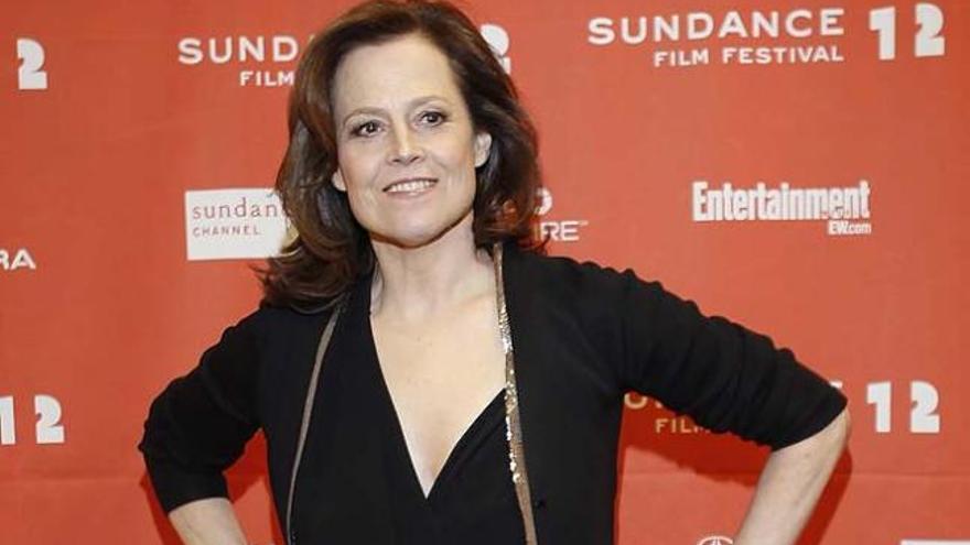 Sigourney Weaver.