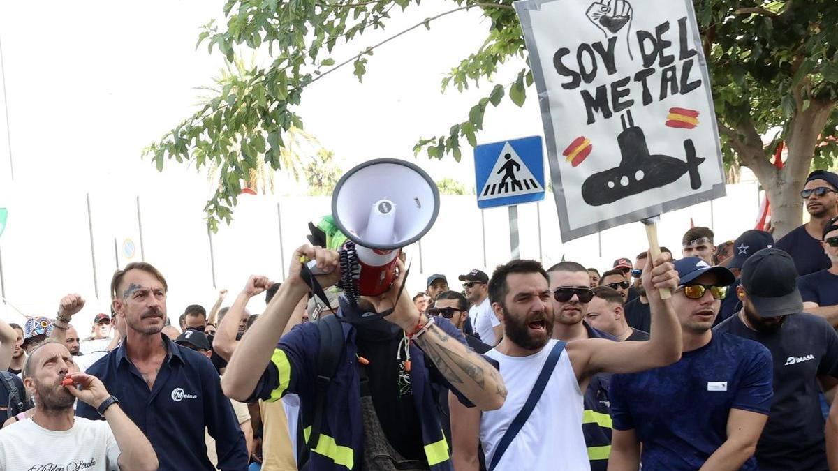 Trabajadores del sector del metal en una protesta a las puertas de Fremm.