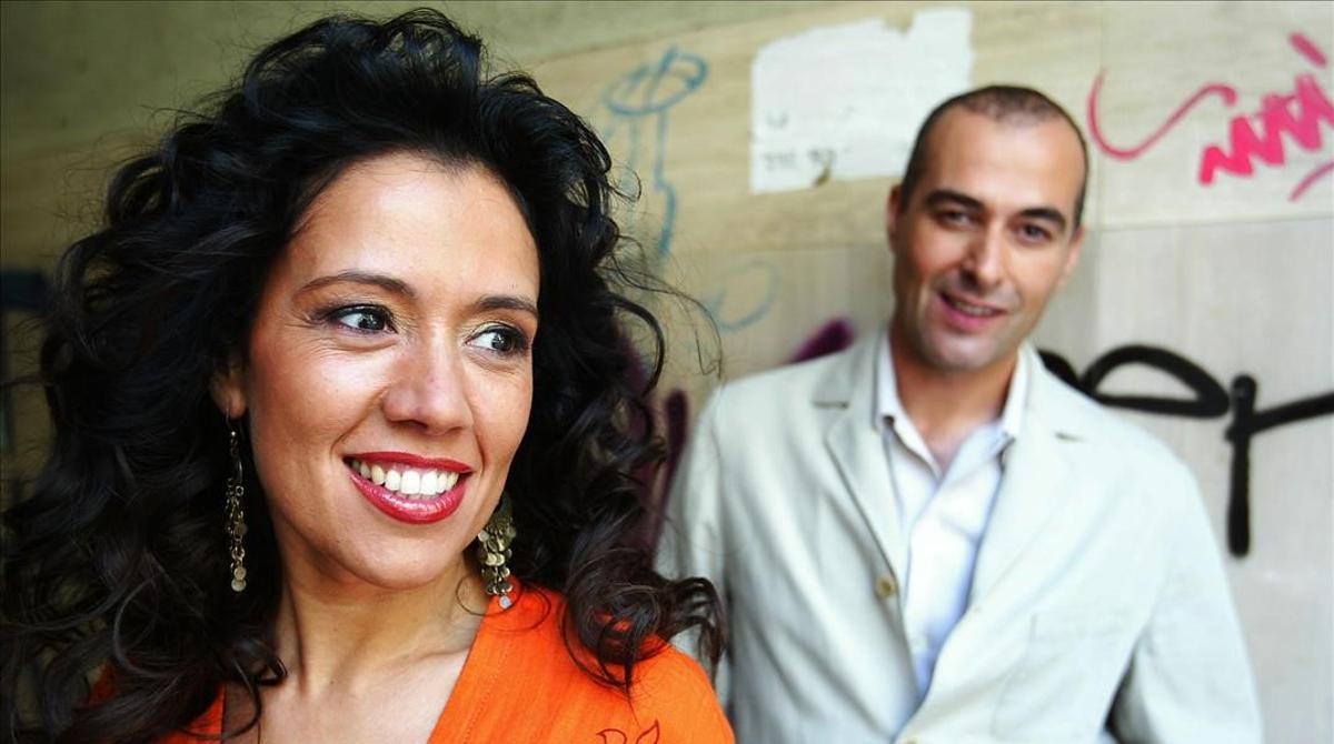BARCELONA 20 6 2003 ALBERTO COMESANA Y CRISTINA DEL VALLE AMISTADES PELIGROSAS FOTO DE JULIO CARBO BARCELONA 20 6 2003 ALBERTO COMESANA Y CRISTINA DEL VALLE AMISTADES PELIGROSAS FOTO DE JULIO CARBO
