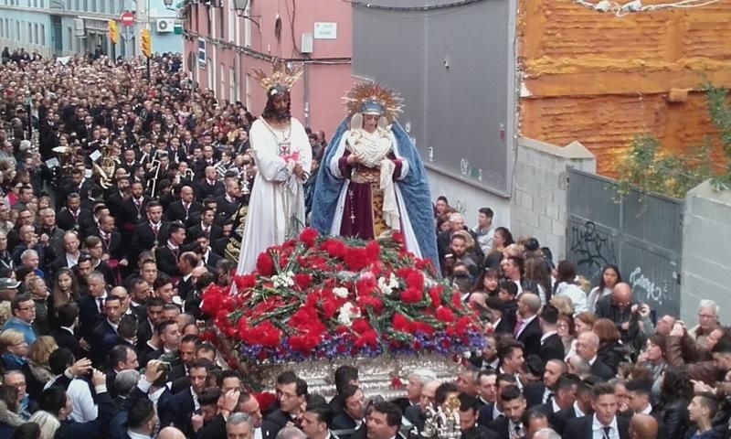 Misa del Alba y traslado del Cautivo