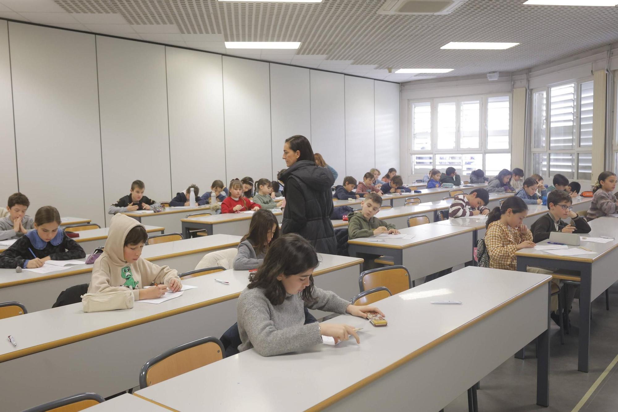 Dos mil niños participan en la Olimpiada Matemática que hoy ha organizado el Colegio Guadalaviar en la UPV