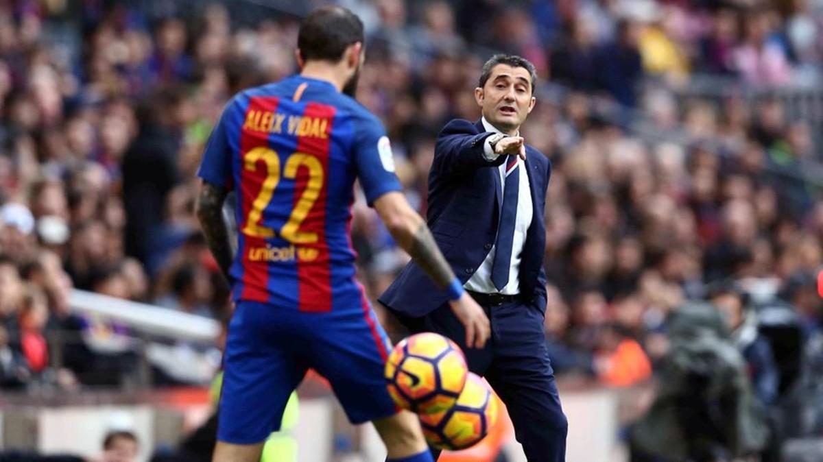 Valverde puede quedarse con Vidal