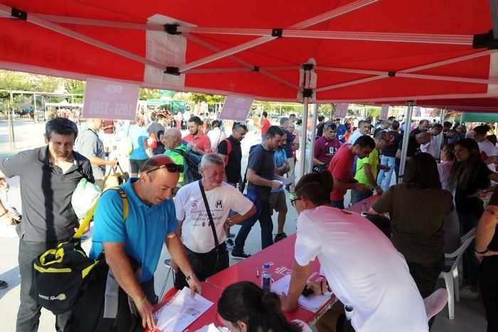 Entrega de dorsales de la 90k Camino de la Cruz