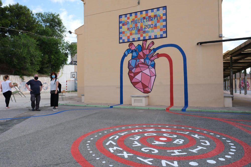 Murales interactivos en el colegio Miguel Servet de Elda