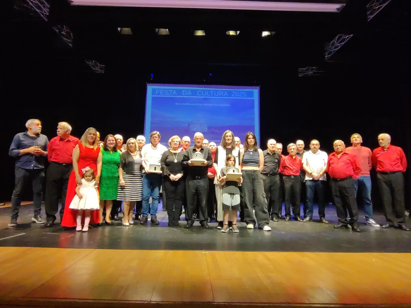 As mellores imaxes da gala das Letras Galegas en Cangas