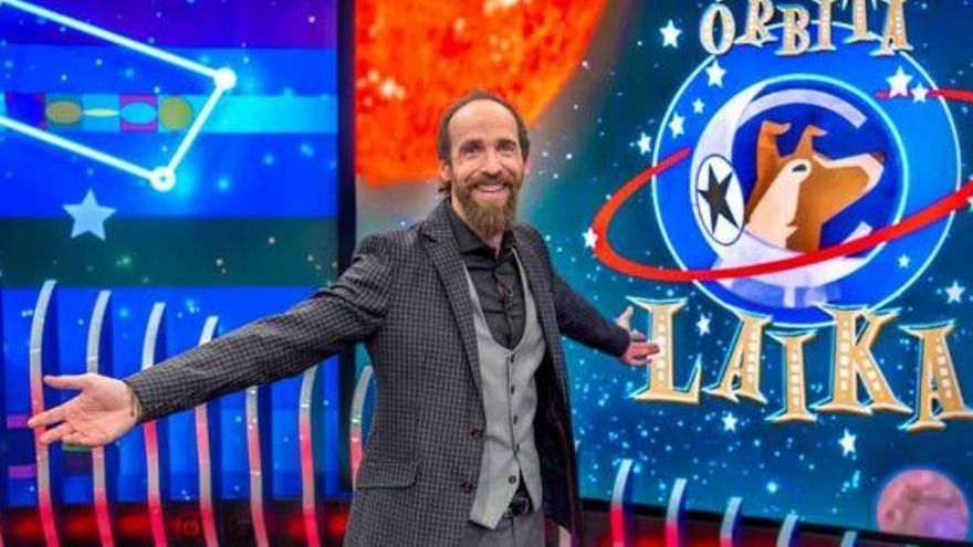 Eduardo Sáenz, presentador de Órbita Laika, ingresará en la Academia de Ciencias de la Región