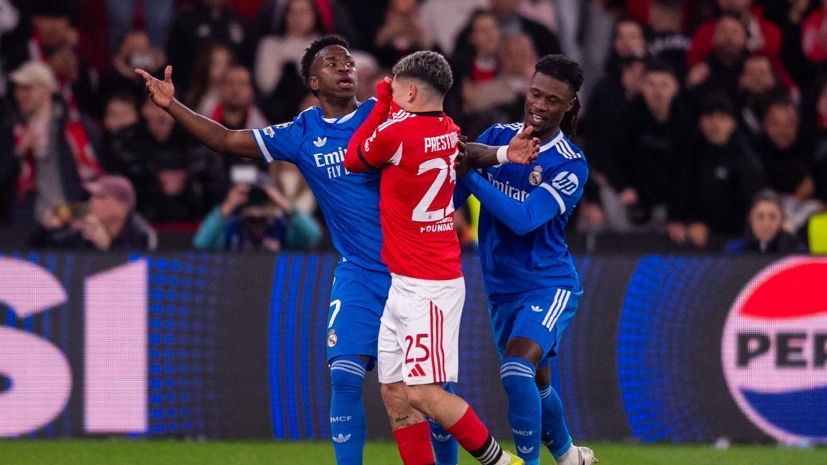 ¿Qué pasó entre Vinicius y Prestianni en la polémica por racismo en el Benfica-Real Madrid?