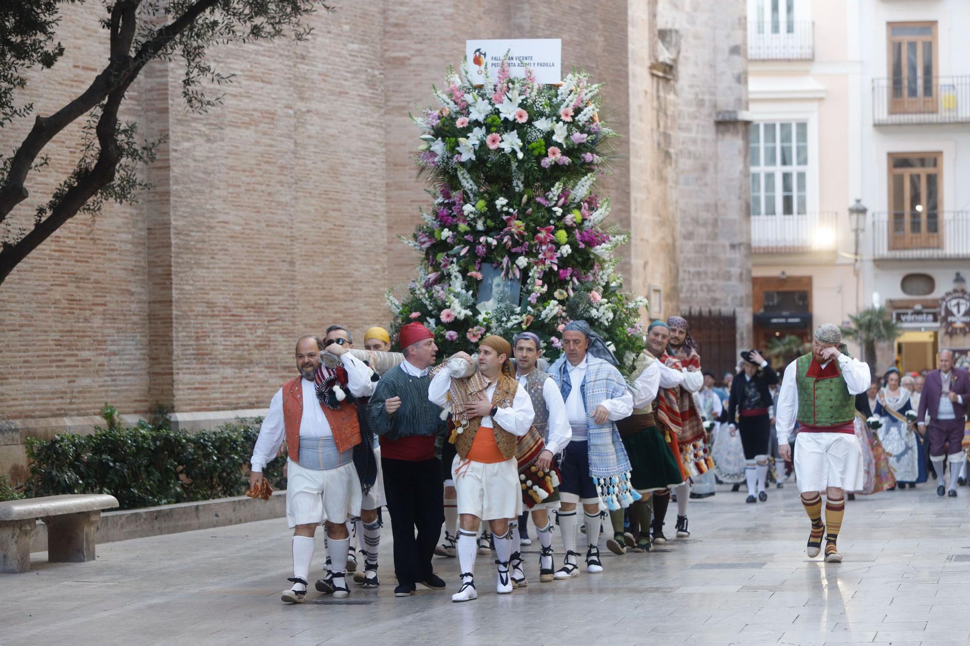 Búscate en el segundo día de la Ofrenda en la calle San Vicente entre las 17 y las 18 horas