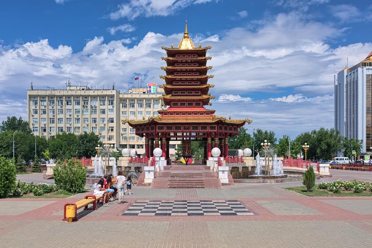 Pagoda de los Siete Días en Elista, Rusia.
