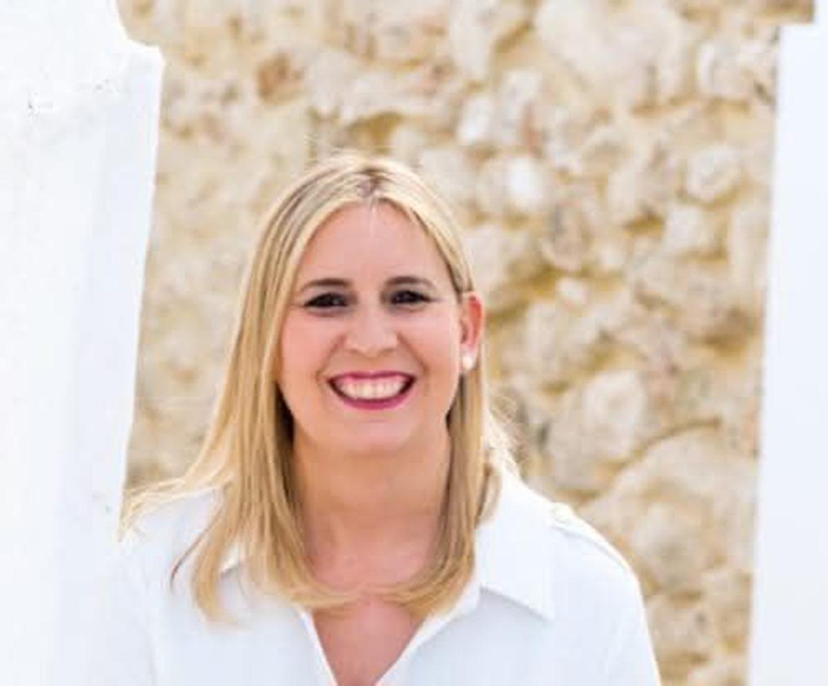 Mª Ángeles Rebolledo.